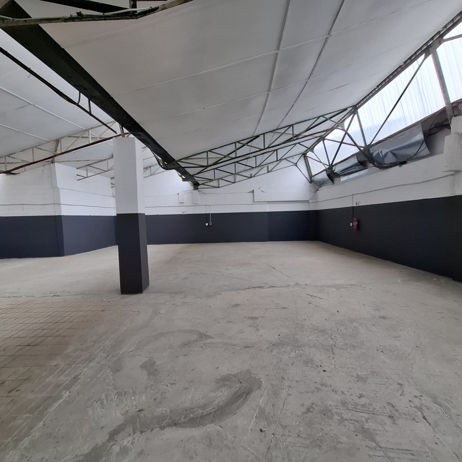 To Let commercial Property for Rent in Peerless Park East Western Cape